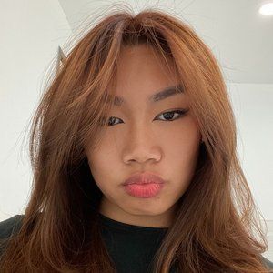 Meet your Posher, Alexandra